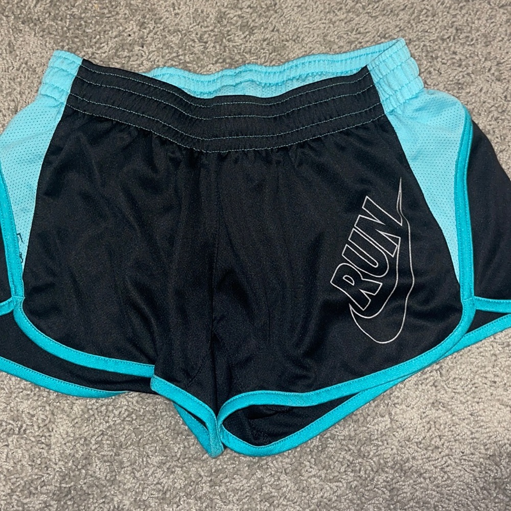 Women’s Nike run shorts